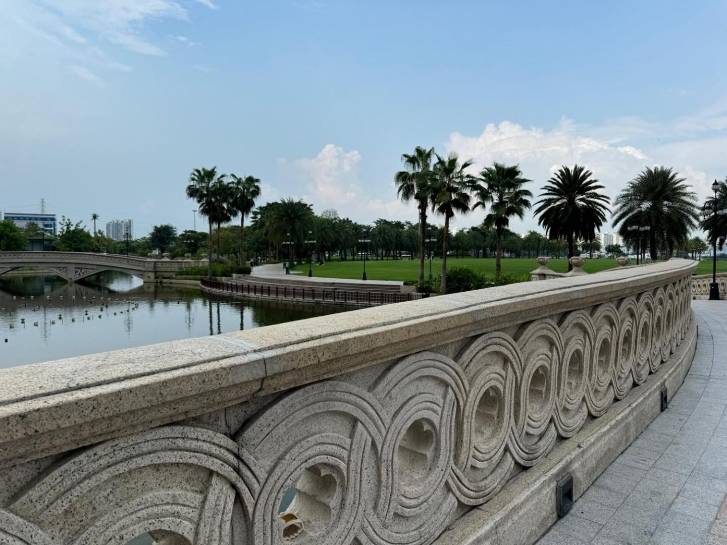 Vinhome Central Park 7 With Balcony Ho Chi Minh City Exterior photo