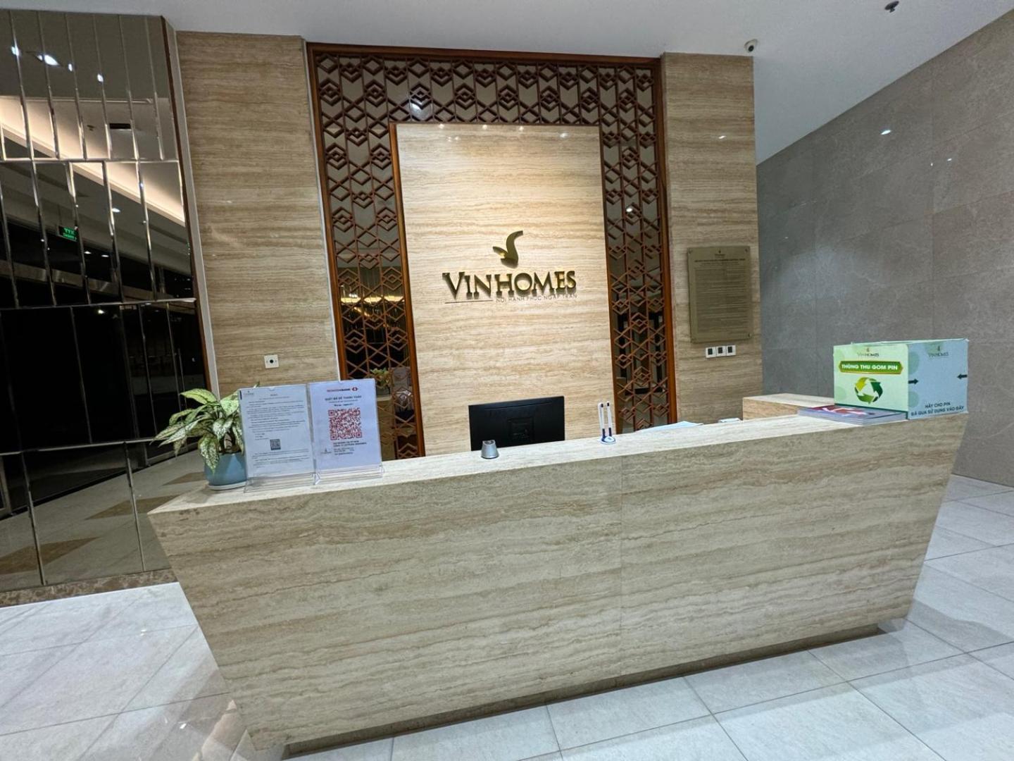 Vinhome Central Park 7 With Balcony Ho Chi Minh City Exterior photo